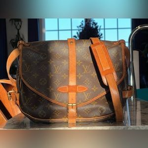 Authentic Louis Vuitton Saumer 30